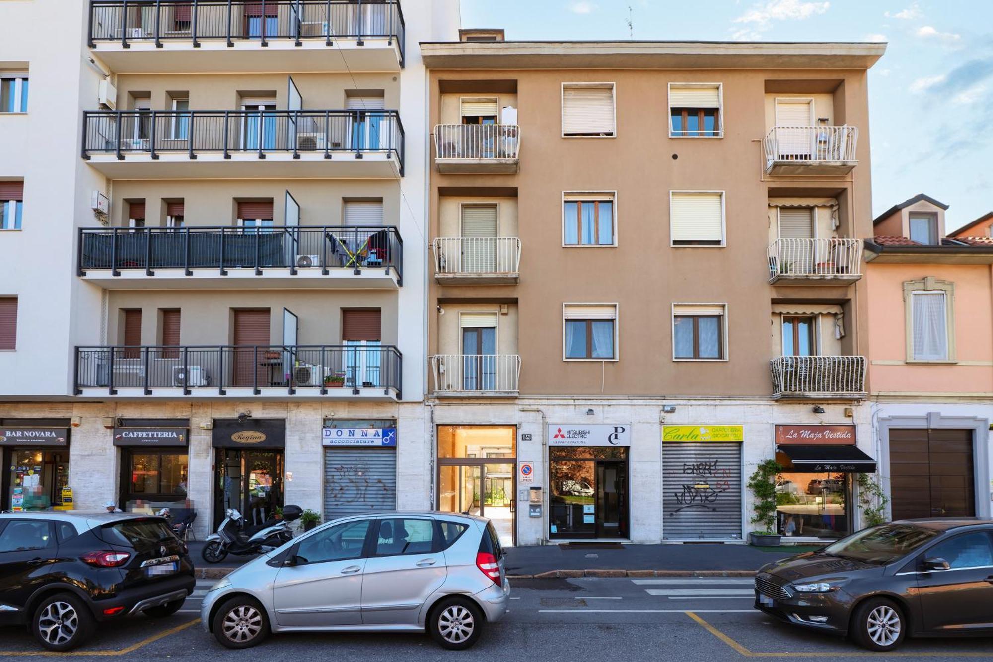 Primopiano - Novara Milano Eksteriør billede